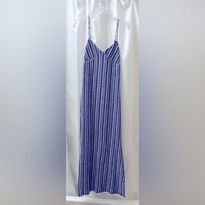 Beautiful summer maxi dress.